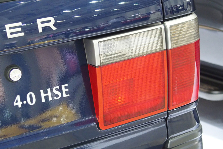 ランドローバー・レンジローバー4.0 HSE（2001年）／BRITISH LABEL