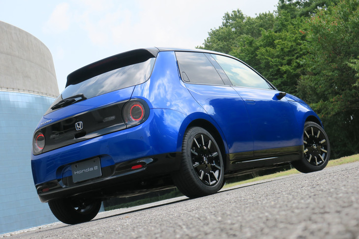 ホンダeアドバンス（エクステリア）