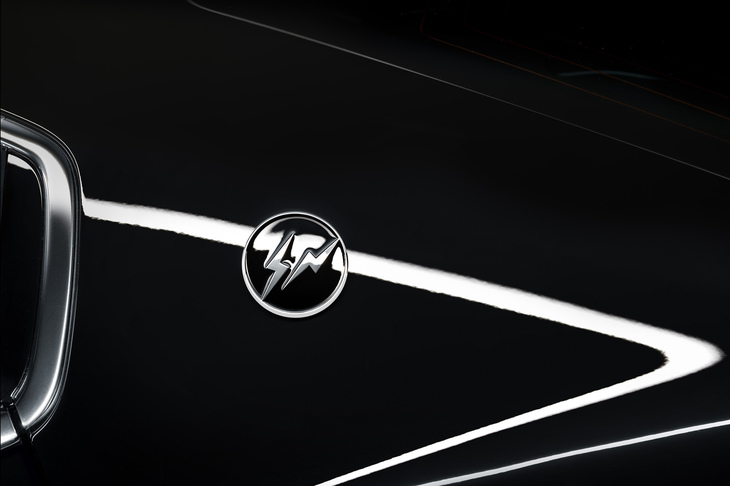 マセラティ・ギブリ オペラネラ（Cピラー）