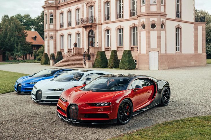 世界的な環境対応の波はブガッティも避けて通れないものとなっている。ブランドを持続させるうえで、パワートレインの電動化は必須なのだ。