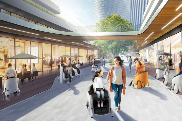 着座型のパーソナルモビリティー「ユニワン」の運用イメージ。ショッピングモールやテーマパーク、博物館、空港施設内などの特定エリアのほか、オフィスや作業場所などでの移動・活躍支援といった運用が想定される。栃木のモビリティリゾートもてぎでは、最新のARとユニワンを融合させた「森の調査隊」と題した自然探索アトラクションも運営されている。