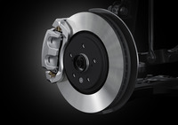 先代までとは異なり、新型「NX」ではホイールの固定方法がボルト固定式に改められた。