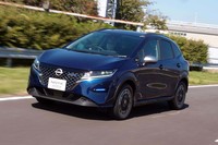 日産ノートAUTECHクロスオーバー