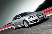 アウディ、基幹3モデルの装備を変更