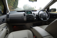 トヨタ・プリウスGツーリングセレクション・レザーパッケージ（FF/CVT）【試乗速報】の画像