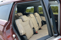 （写真をクリックすると、座席のアレンジが見られます）