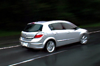 【Movie】新型オペル｢アストラ｣に試乗！の画像