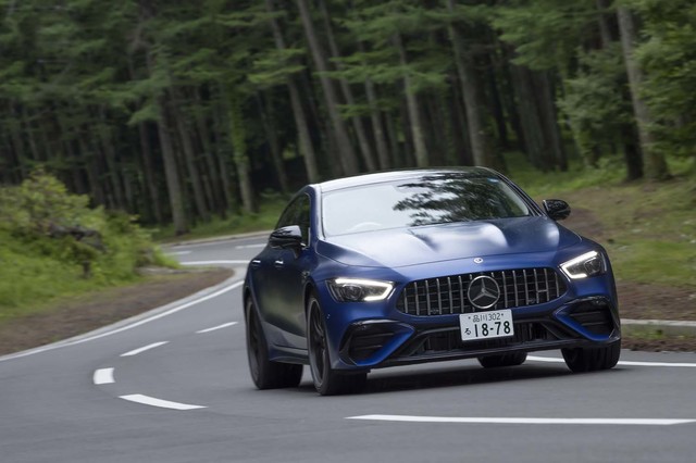 たつや様 リクエスト3点 ベンツ、救急車、ブルドーザ メルセデスAMG GT53 4MATIC＋（4WD/9AT）【試乗記】 走りだせば敵なし