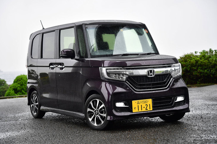 「ホンダN-BOXカスタム」（写真＝池之平昌信）