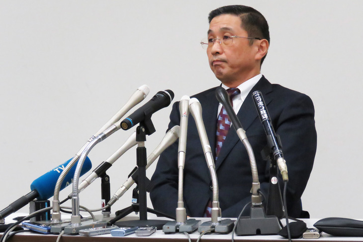 2017年10月の記者会見において、発覚した完成検査工程の不備について説明する日産自動車の西川廣人CEO。