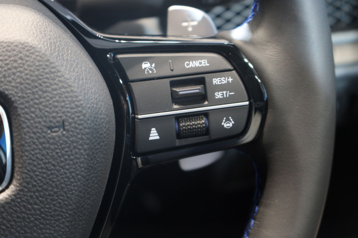 ホンダ・プレリュード（ステアリングスイッチ）