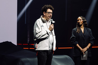 アウディのF1プロジェクトを統括するマッティア・ビノット氏（写真中央）。かつてはフェラーリのF1チーム代表を務めていた人物である。