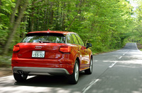 今回の試乗では、高速道路を主体に320kmほどの道のりを走行。リッターあたり満タン法で13.0km、車載の計器で13.6kmの燃費を記録した。