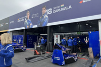 マセラティMSGレーシングは、モナコのモンテカルロに本拠地を置く。各国を転戦するレースは30人のスタッフで運営される。