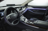 ハーマンは同社のテクノロジーの粋を集めた「ハーマンサミット」という車載オーディオシステムを提案している。