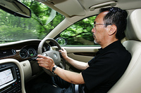 ジャガーXタイプ2.5 V6 SEエステート（5AT）【短評（前編）】の画像