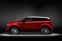 こっちが本命!? イヴォークの5ドア版がデビューの画像