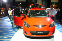 「マツダ・デミオ」、フルモデルチェンジで“軽く小さく”の画像