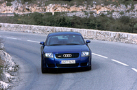 アウディTTクーペ3.2クワトロ（6MT）【海外試乗記】の画像