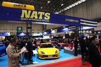 こちらは「NATS（日本自動車大学校）」のブース。「トヨタ・クラウン」と「トヨタ・ソアラ」を組み合わせたオリジナルの2ドアクーペなど、今年も見どころ満載だった。
    
