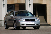 日本GM「オペル・ベクトラワゴン」を発表の画像