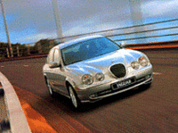 ジャガー、新型「Sタイプ」を600万円未満での画像