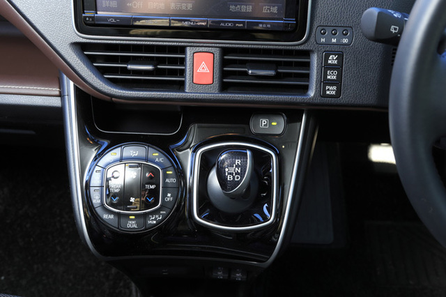 i-Shifter ヴォクシー ノア エスクァイア ハイブリッド80系