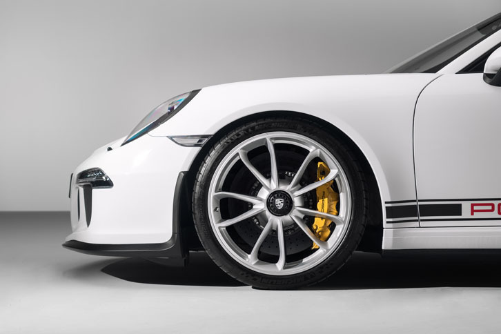 「ポルシェ911R」のフロントホイール。