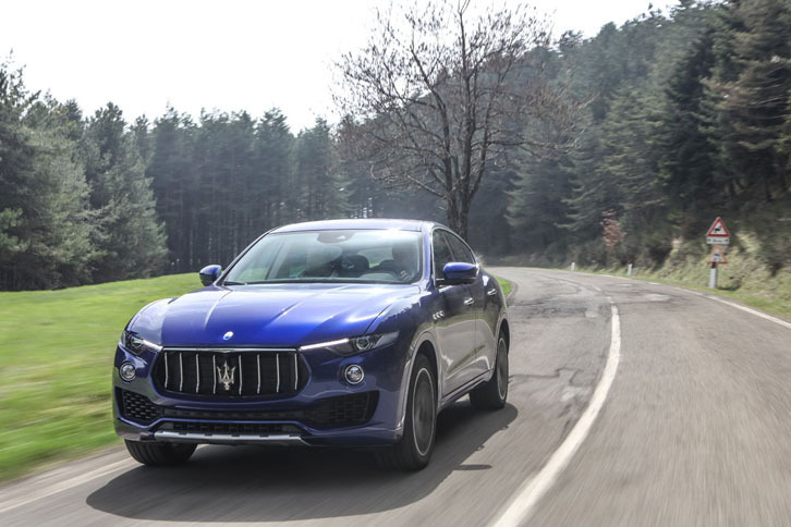 「レヴァンテS」の動力性能は、0-100km/h加速が5.2秒で、最高速は264km/h（欧州仕様車の数値）。