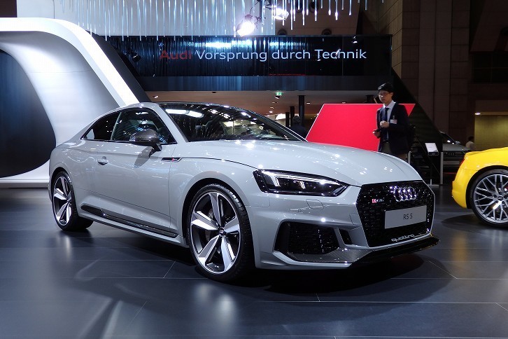 アウディRS 5 クーペ