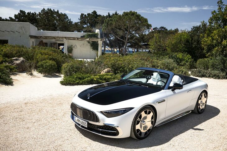 メルセデス・マイバッハSL680モノグラムシリーズ