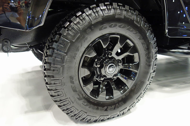 ランドローバー・ディフェンダー110（2016年）／BRITISH LABEL