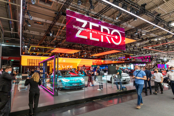 IAAモビリティー2021のフォルクスワーゲンブース。