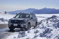 積雪路を求めて「スバル・フォレスター」で長野県のビーナスラインへ。