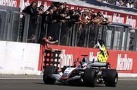 【F1 2005】第13戦ハンガリーGP、ライコネン4勝目、アロンソ無得点でポイント差縮まる