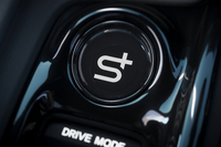 ハイブリッド車の次期型「プレリュード」から搭載される「Honda S＋ Shift」はエンジン回転数やサウンドを巧みにコントロールして、有段の変速機を操っているかのような雰囲気を味わえる新機軸だ。