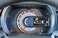 スズキ、SUVライクな軽ハイトワゴン「スペーシア ギア」を発売の画像