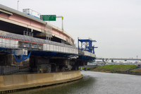 拡幅工事中の、首都高速C2小菅～堀切間内回り。（2017年7月 清水草一撮影）