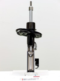 安定性や応答性、ハーシュネスなどさまざまな点で性能を向上させたダンパー「S-SEES」の次世代モデル。“適切なフリクション”を徹底追求することで、上質な乗り心地を実現したとアピールされる。