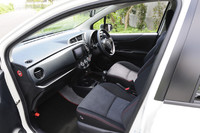 コンプリートカー「トヨタ・ヴィッツ G's」発売の画像