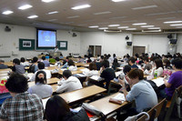 第99回：イマドキ大学生にも通じる？　〜「ロードスター」感性重視のクルマづくりの画像