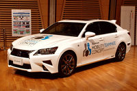 自動運転の実験車両「Highway Teammate」。