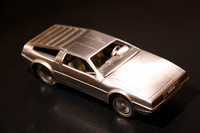 ボクが持っていたデロリアンのピューター製モデル。