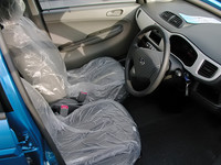 第215回：突然ですがまたまた買ってしまいましたっ！「スバルR2」“未使用車”試乗記の画像