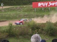 ちょっと遠い……。