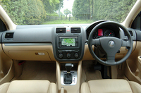 フォルクスワーゲン・ゴルフGTレザーパッケージ（6AT）【ブリーフテスト】の画像