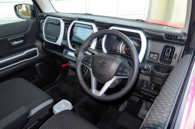 ハスラーX 内装パネル スズキ・ハスラー ハイブリッドXターボ（4WD） 内装・外装など58枚