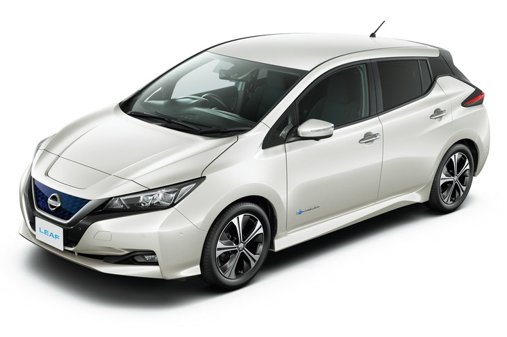 ボディーカラーで一番人気は写真の「ブリリアントホワイトパール」で、支持率は25.3％。