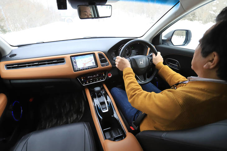 試乗車はまだ開発途中の車両ながら、終始ドライバーに安心感を与えてくれる乗り味が印象的。