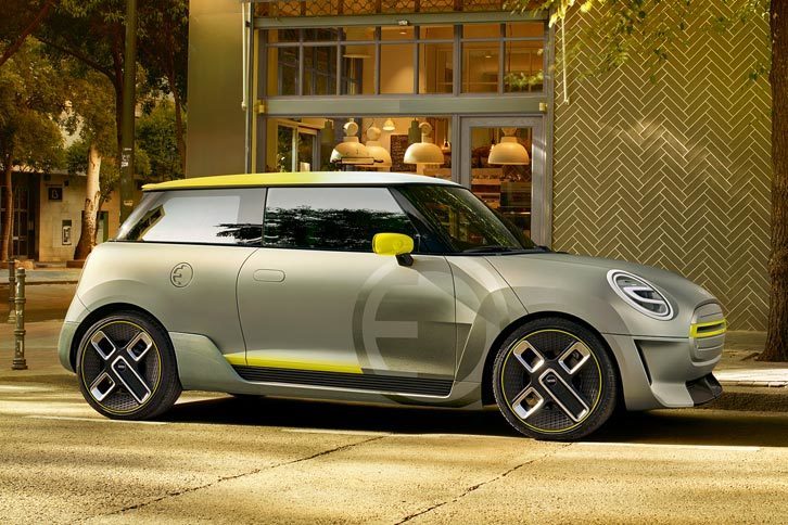 モーターショーで立て続けにEVのコンセプトカーを発表してきた“ジャーマン3”。間もなく開幕となるフランクフルトショーでも、写真の「MINI エレクトリック・コンセプト」など、新しいコンセプトカーのお披露目がアナウンスだ。